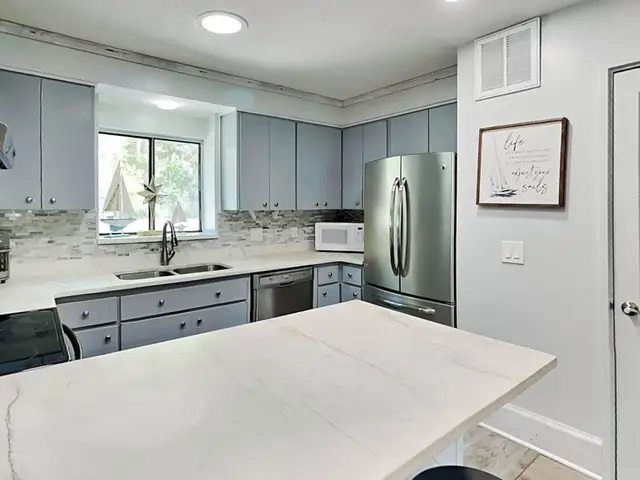 Kitchen at Water Oaks #2